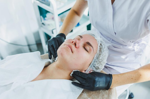 A Garden City Guide to Understanding Which Skin Treatments Actually Deliver Results