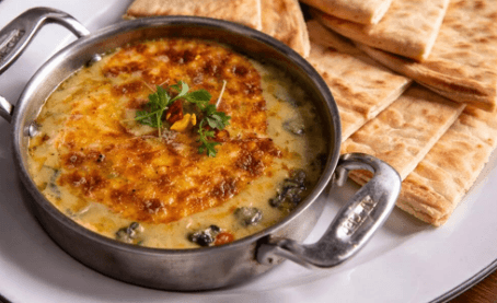 Crafting the Perfect Restaurant Soup Menu: Spotlight on Clam Chowder Favorites